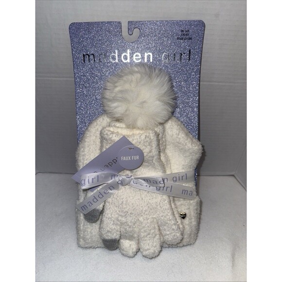 Madden Girl Set Of Beanie And Gloves Ivory Faux Fur with Shimmering Sparkles New - Picture 2 of 9